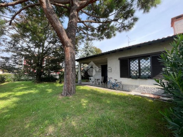 casa indipendente in vendita ad Arconate