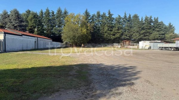 terreno in vendita ad Arconate
