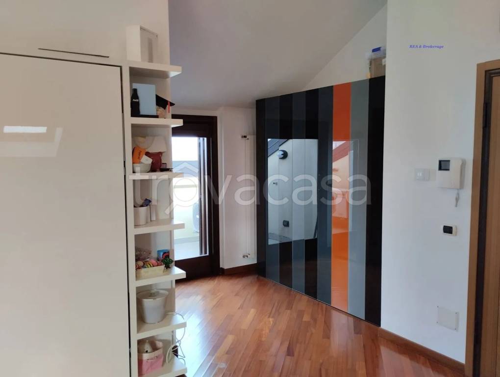 appartamento in vendita ad Arese