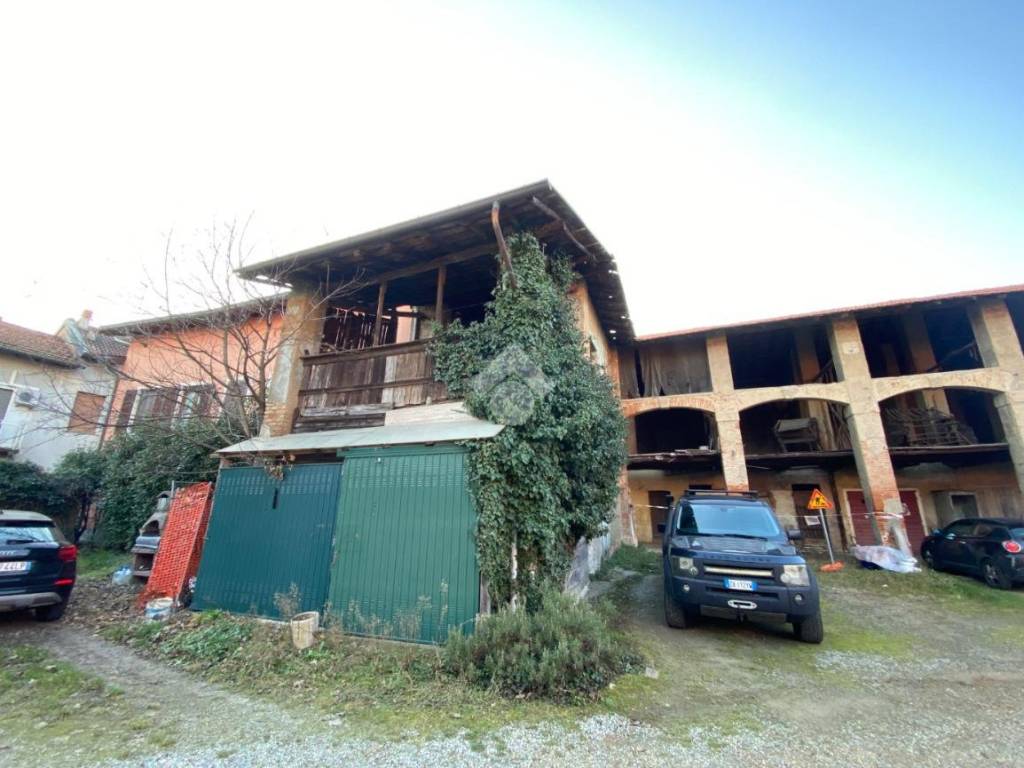 casa indipendente in vendita ad Arese