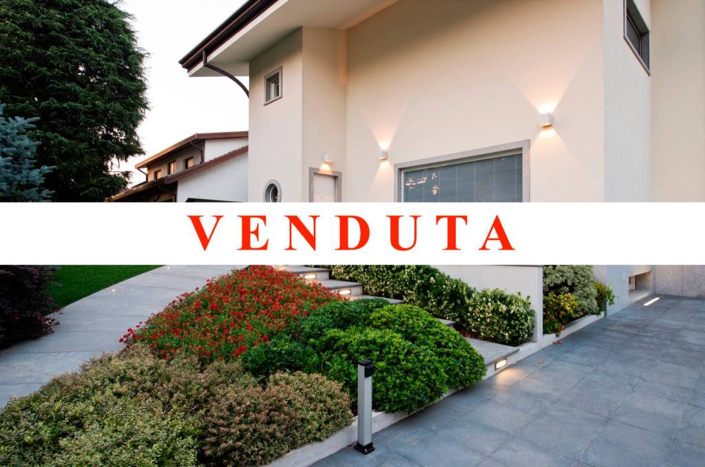 casa indipendente in vendita ad Arese