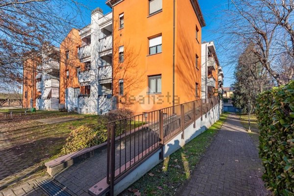 appartamento in vendita ad Arese