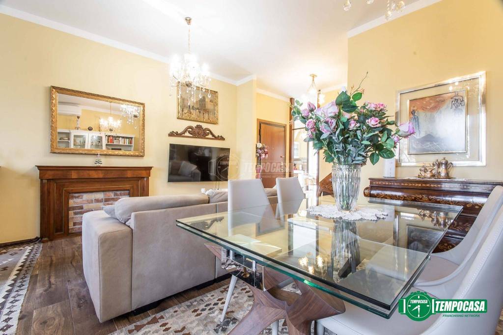 appartamento in vendita ad Arese