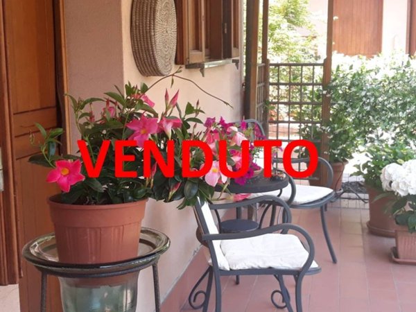 casa indipendente in vendita ad Arese