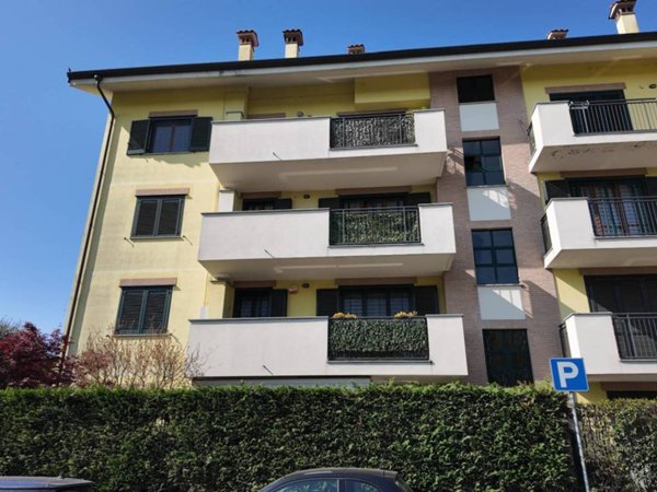 appartamento in vendita ad Arese