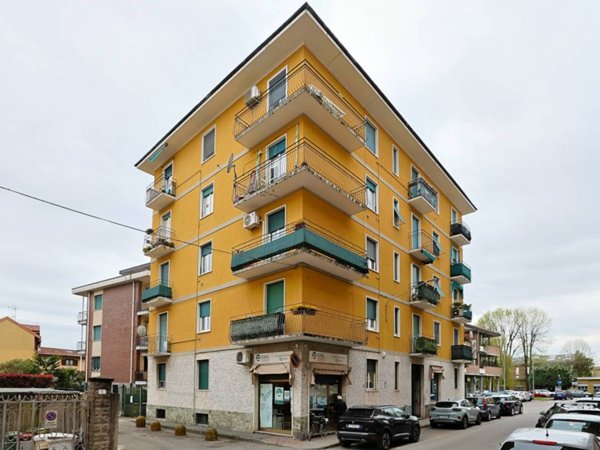 appartamento in vendita ad Arese