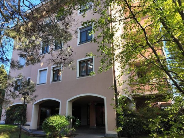 appartamento in vendita ad Arese