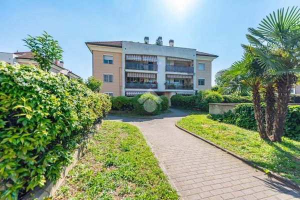 appartamento in vendita ad Arese