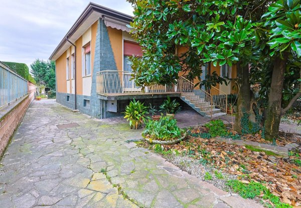 appartamento in vendita ad Arese