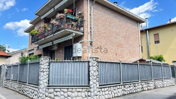 appartamento in vendita ad Arese