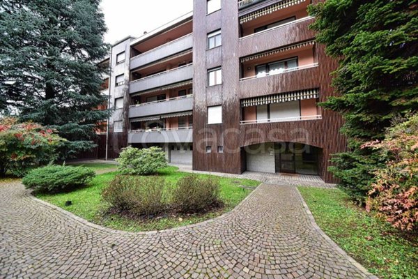 appartamento in vendita ad Arese