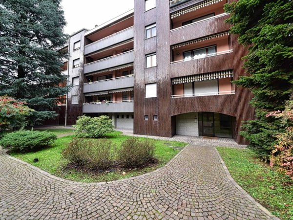 appartamento in vendita ad Arese