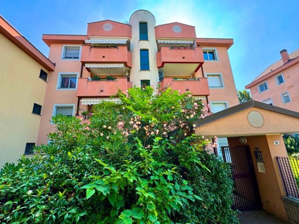 appartamento in vendita ad Arese