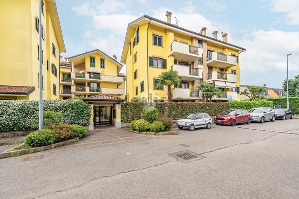 appartamento in vendita ad Arese