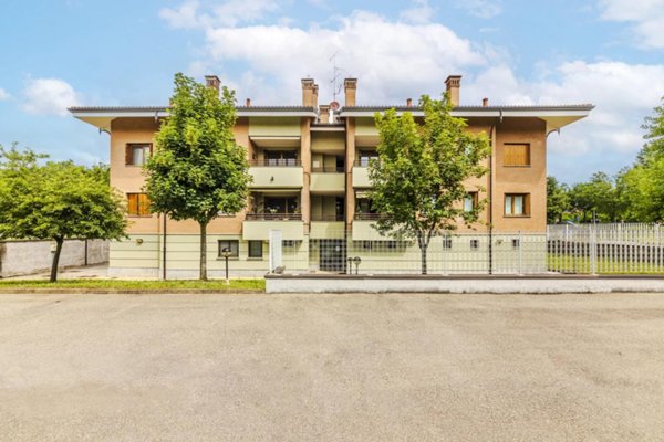 appartamento in vendita ad Arese