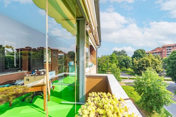 appartamento in vendita ad Arese