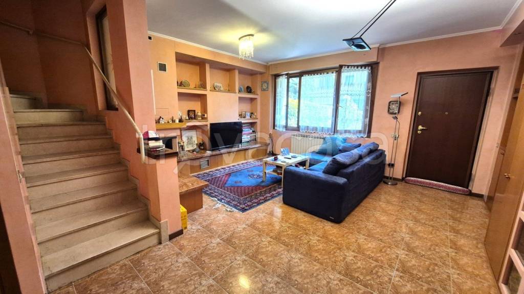 casa indipendente in vendita ad Arese