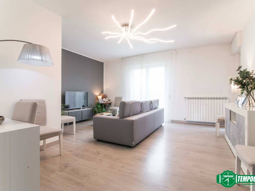 appartamento in vendita ad Arese