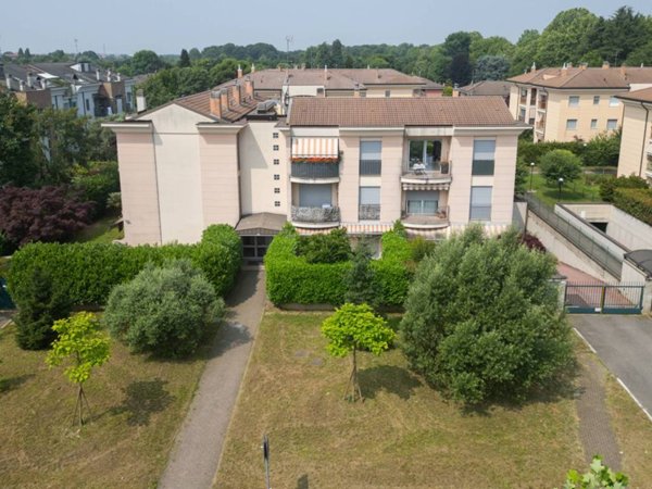 appartamento in vendita ad Arese