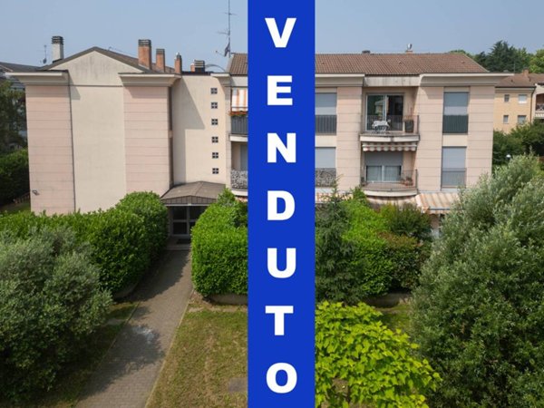 appartamento in vendita ad Arese
