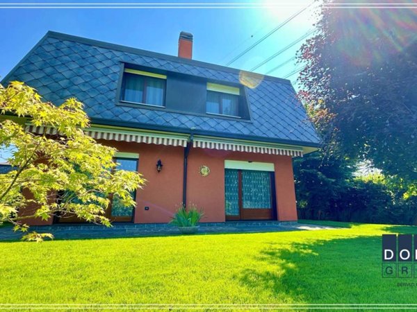 casa indipendente in vendita ad Arese
