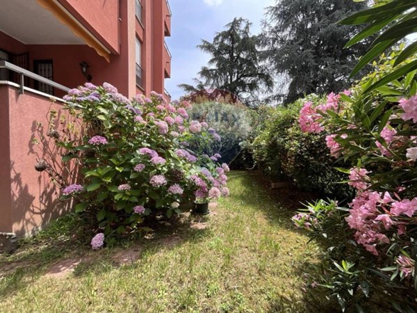 appartamento in vendita ad Arese