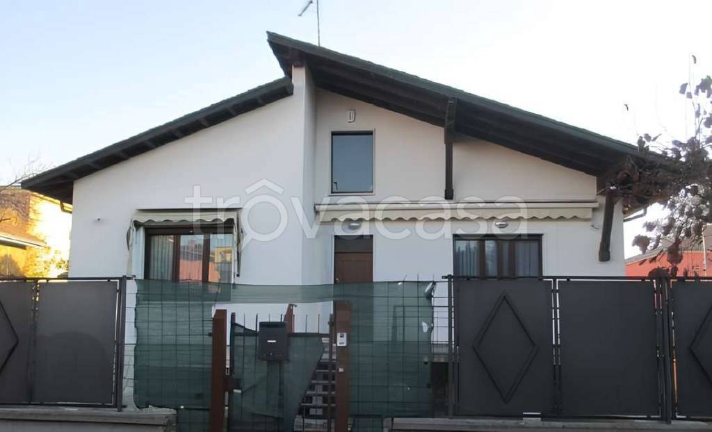 appartamento in vendita ad Arese