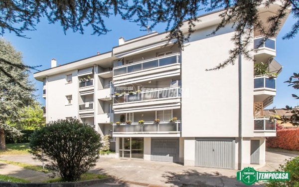 appartamento in vendita ad Arese