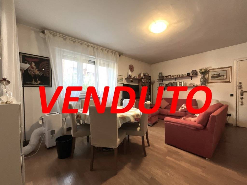 appartamento in vendita ad Arese