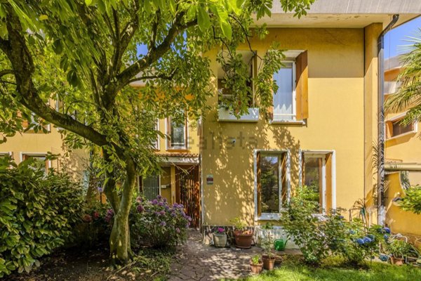 casa indipendente in vendita ad Arese