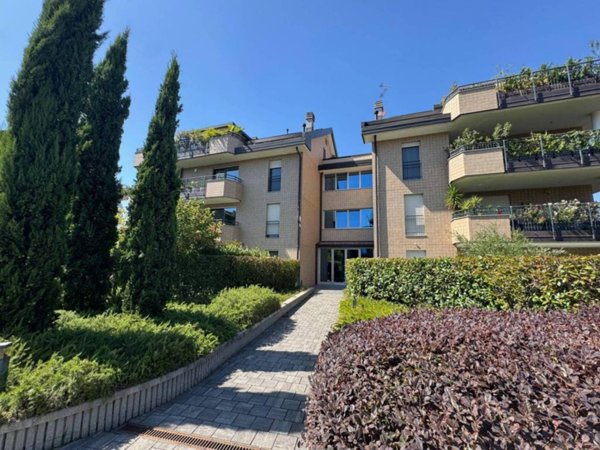 appartamento in vendita ad Arese