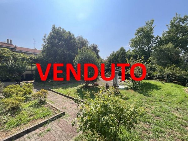 appartamento in vendita ad Arese