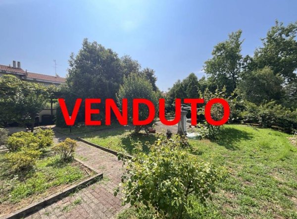 appartamento in vendita ad Arese