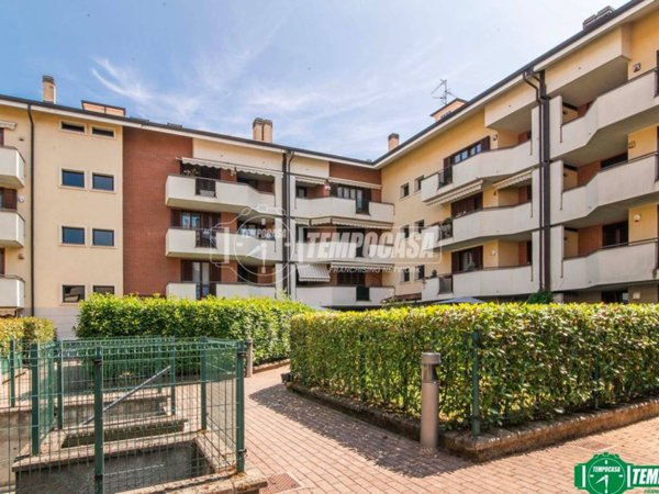 appartamento in vendita ad Arese