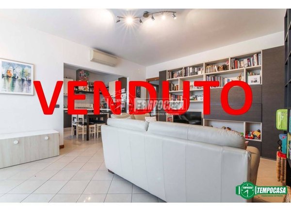 appartamento in vendita ad Arese