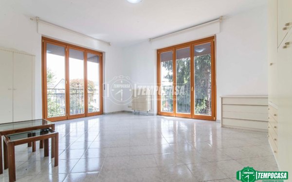 appartamento in vendita ad Arese