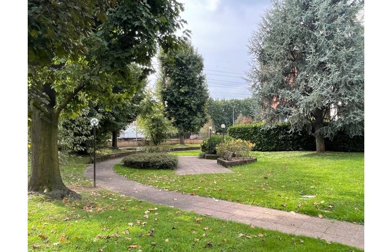 appartamento in vendita ad Arese