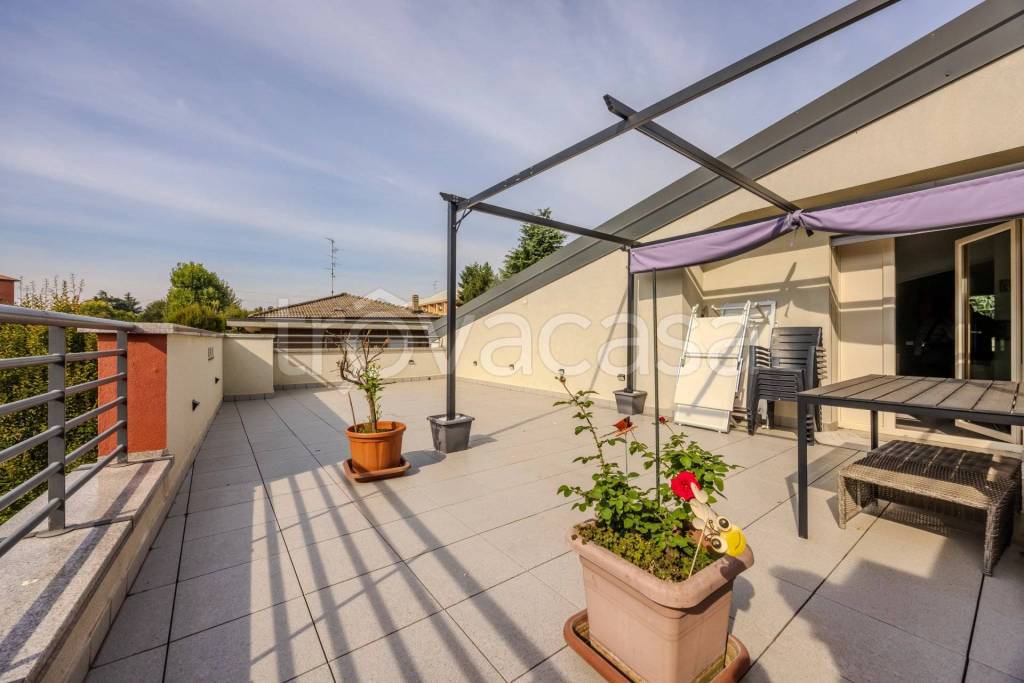 appartamento in vendita ad Arese