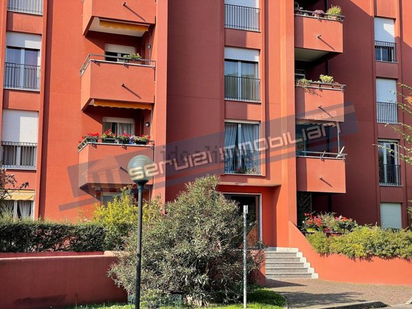 appartamento in vendita ad Arese