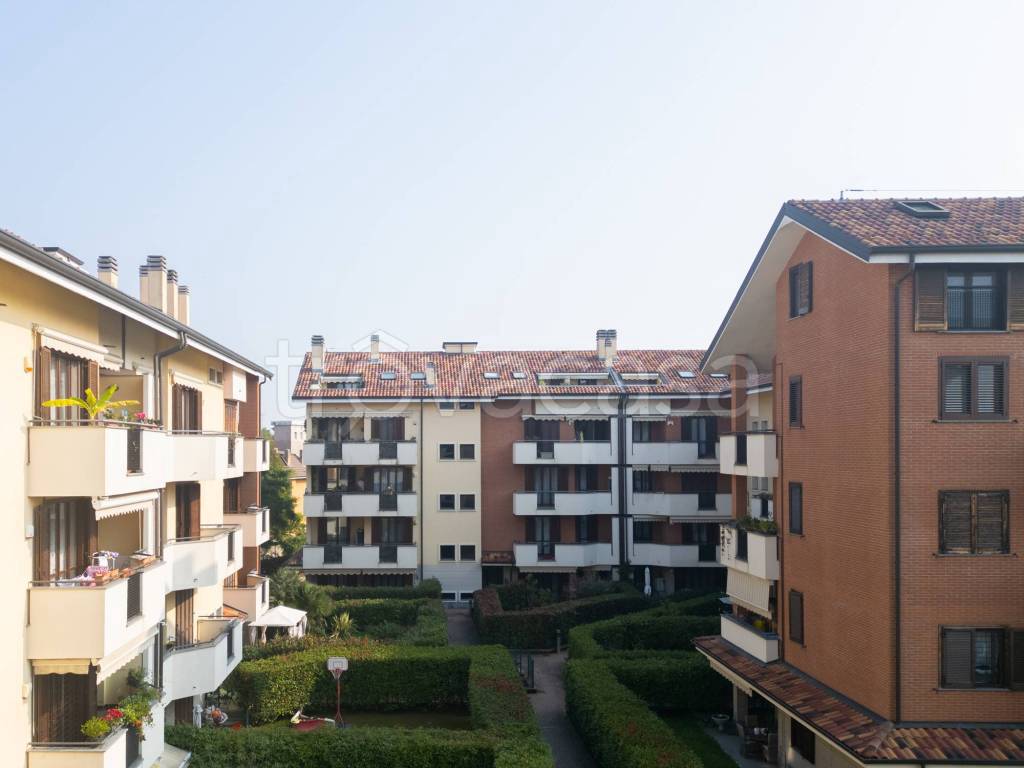 appartamento in vendita ad Arese