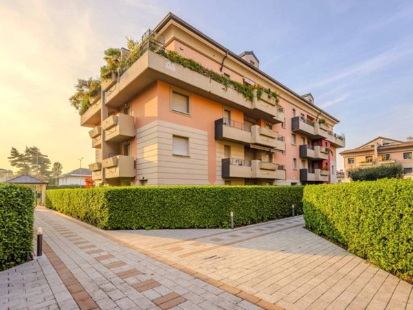 appartamento in vendita ad Arese
