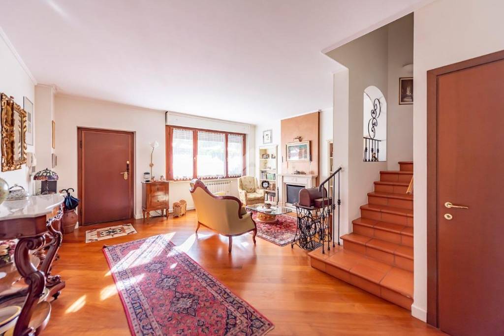 casa indipendente in vendita ad Arese