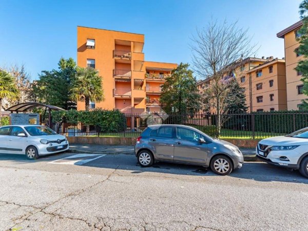 appartamento in vendita ad Arese