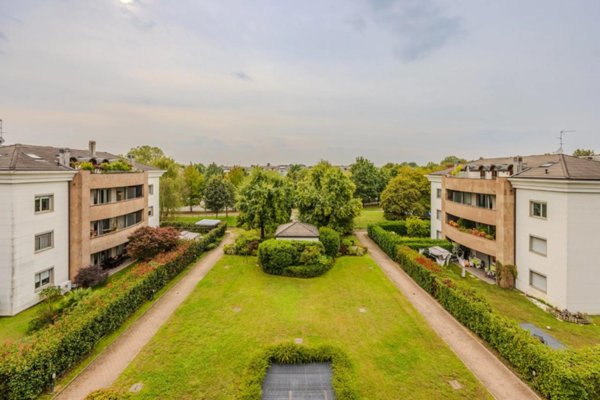 appartamento in vendita ad Arese