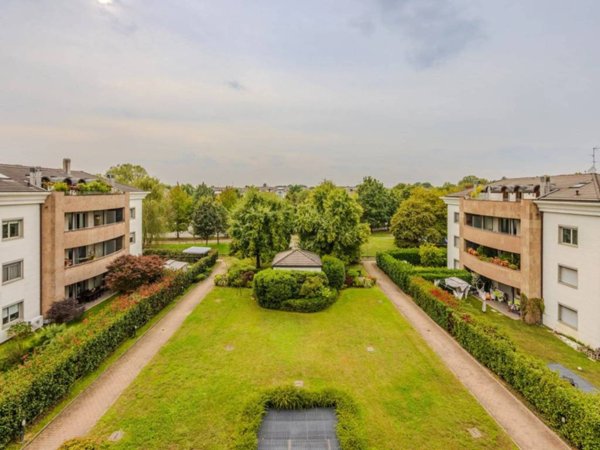 appartamento in vendita ad Arese