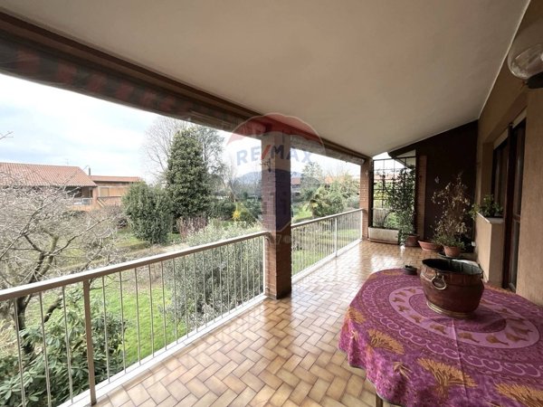 appartamento in vendita ad Arese