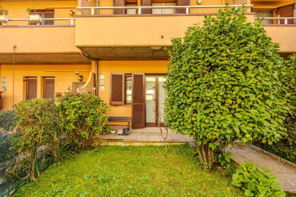 casa indipendente in vendita ad Arese