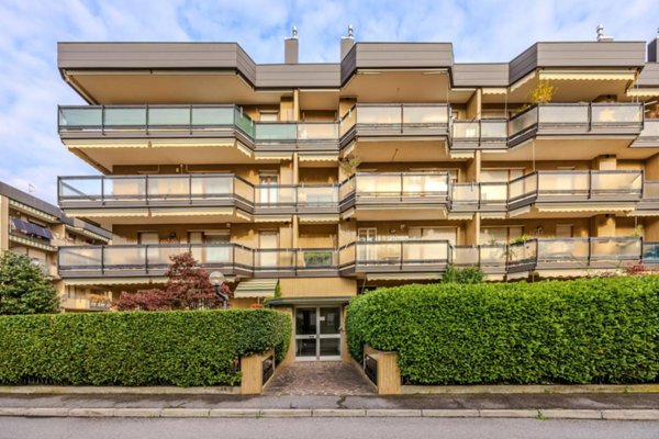 appartamento in vendita ad Arese