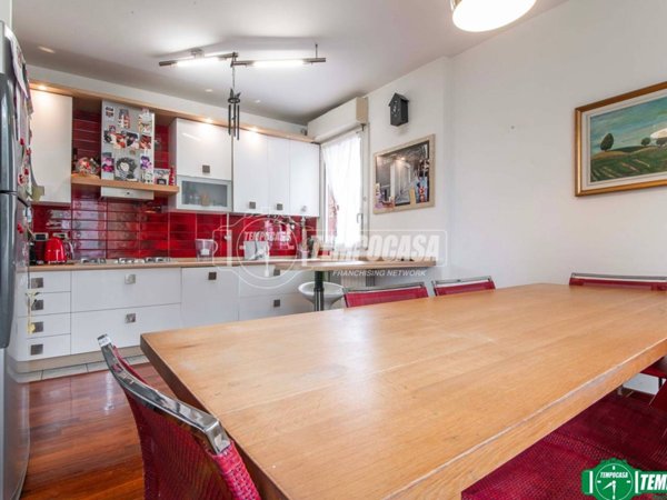 appartamento in vendita ad Arese