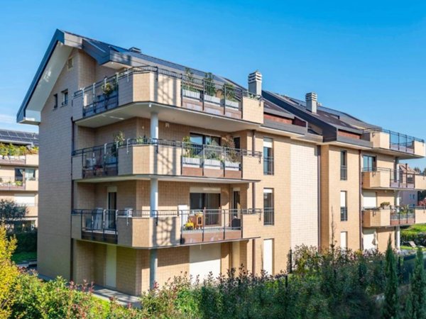 appartamento in vendita ad Arese